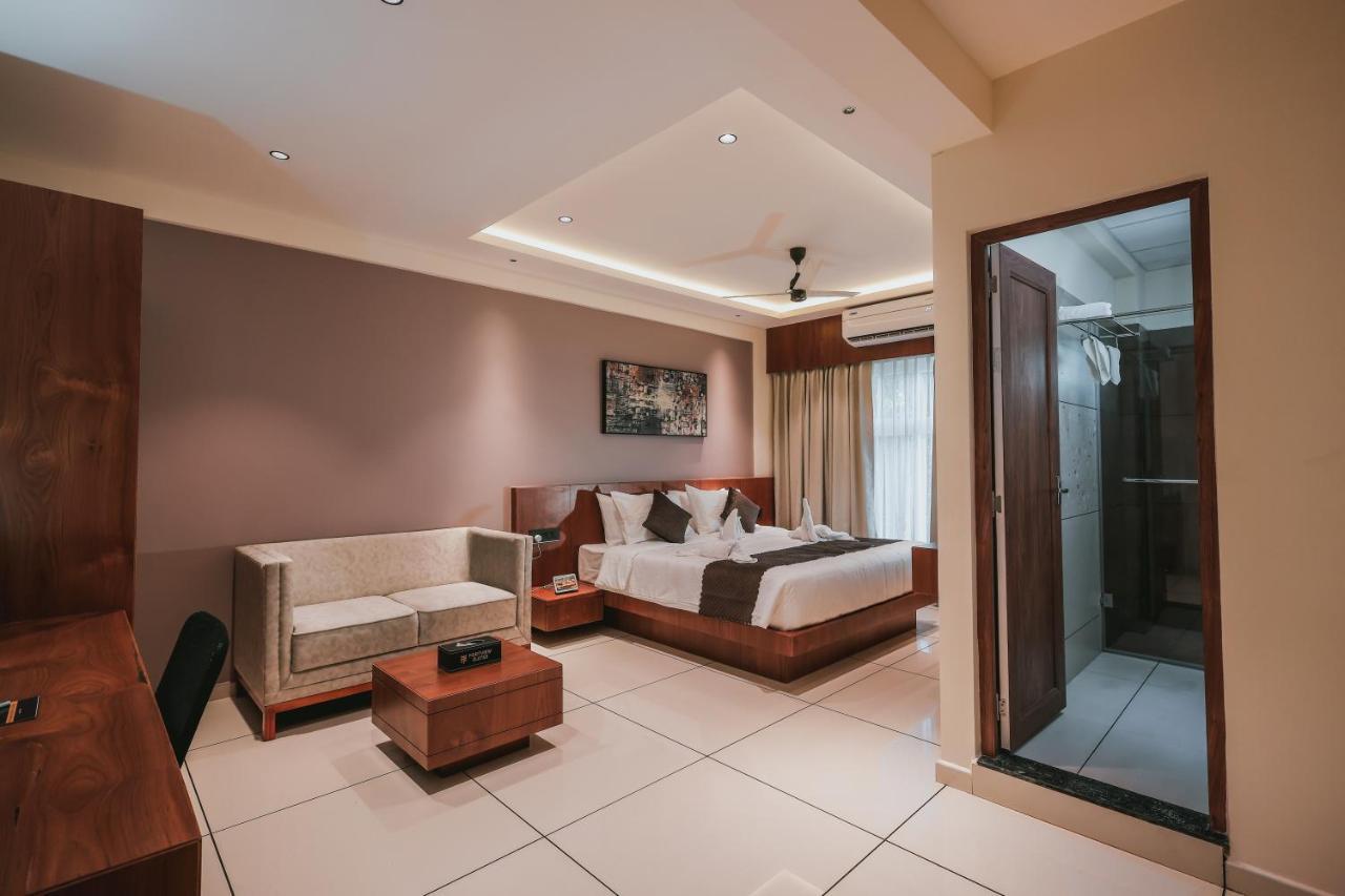 Fortview Suites Kāsaragod Dış mekan fotoğraf