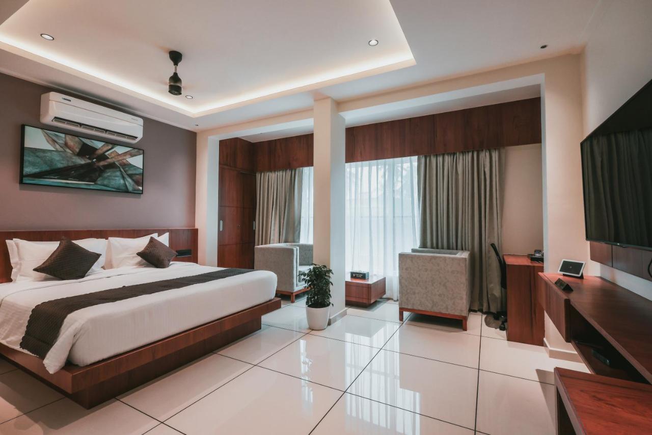 Fortview Suites Kāsaragod Dış mekan fotoğraf