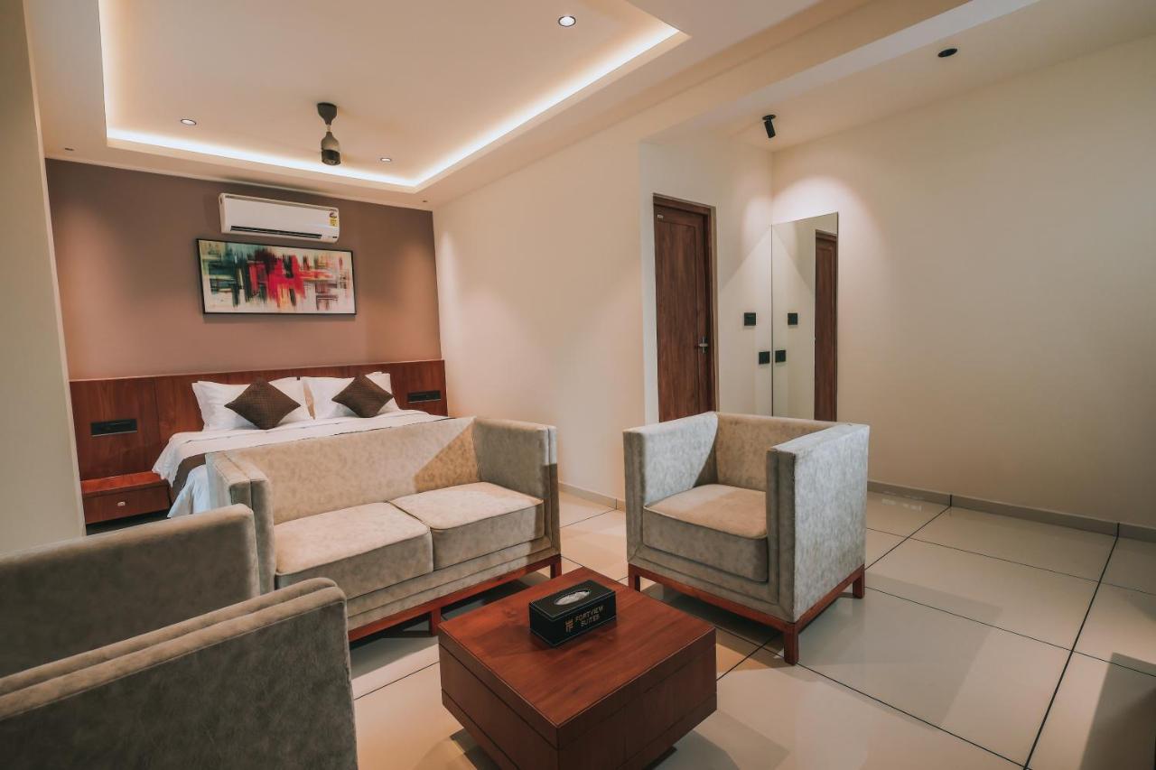 Fortview Suites Kāsaragod Dış mekan fotoğraf