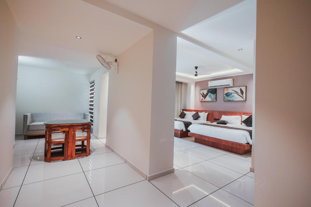 Fortview Suites Kāsaragod Dış mekan fotoğraf