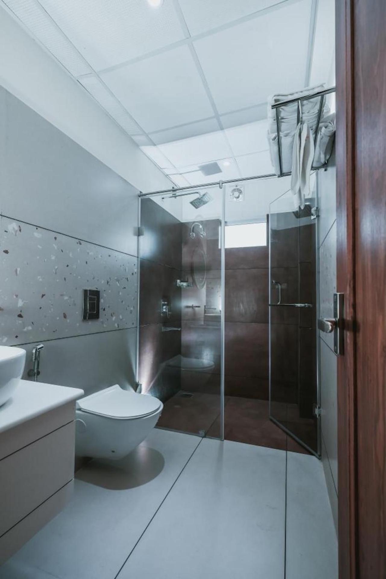 Fortview Suites Kāsaragod Dış mekan fotoğraf