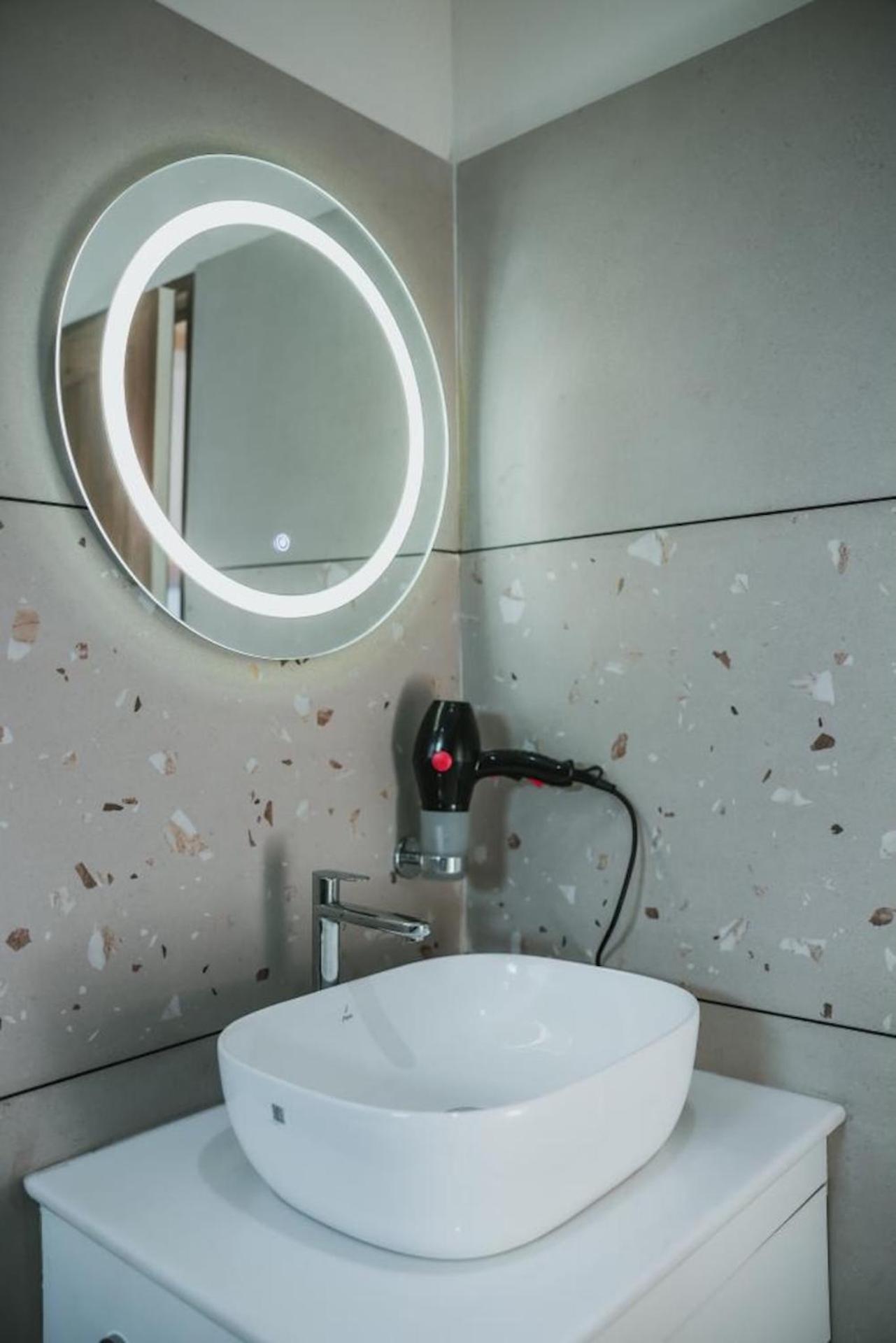 Fortview Suites Kāsaragod Dış mekan fotoğraf